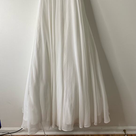 IEENA for MAC DUGGAL White Layered Tulle Chiffon Wedding Ball Gown Size 2 - Picture 3 of 16
